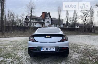 Хэтчбек Chevrolet Volt 2016 в 