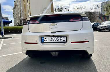 Хэтчбек Chevrolet Volt 2014 в Киеве