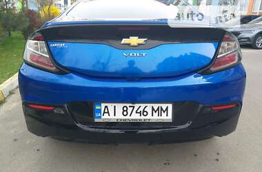 Хэтчбек Chevrolet Volt 2015 в Киеве