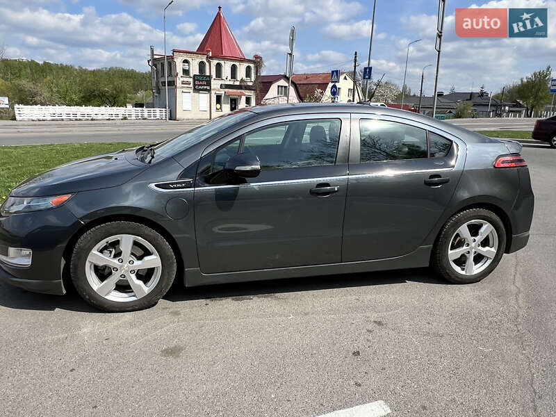 Хэтчбек Chevrolet Volt 2011 в Виннице