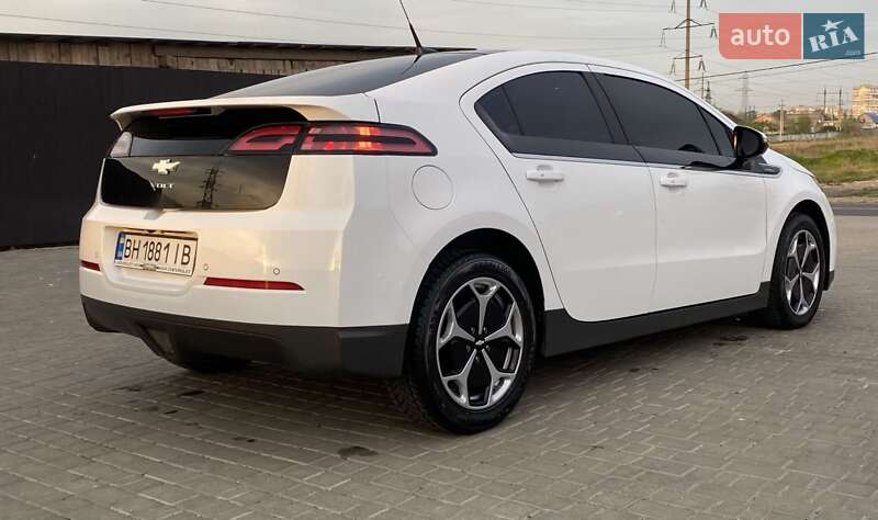 Хэтчбек Chevrolet Volt 2014 в Одессе