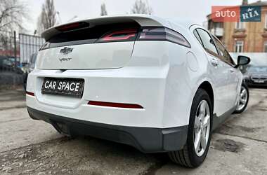 Хэтчбек Chevrolet Volt 2014 в 