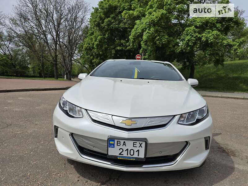 Хэтчбек Chevrolet Volt 2018 в Кропивницком