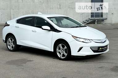 Хэтчбек Chevrolet Volt 2015 в Киеве