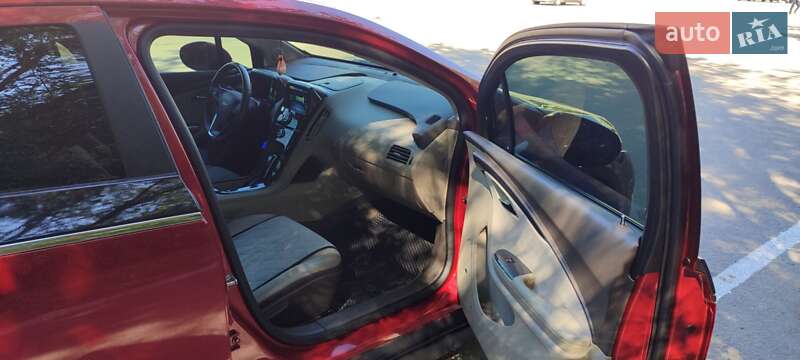 Хэтчбек Chevrolet Volt 2013 в Запорожье