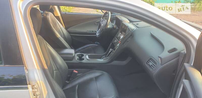 Хетчбек Chevrolet Volt 2011 в Харкові