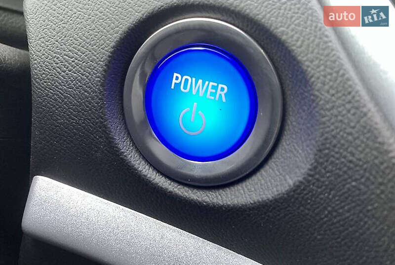 Хэтчбек Chevrolet Volt 2018 в Киеве