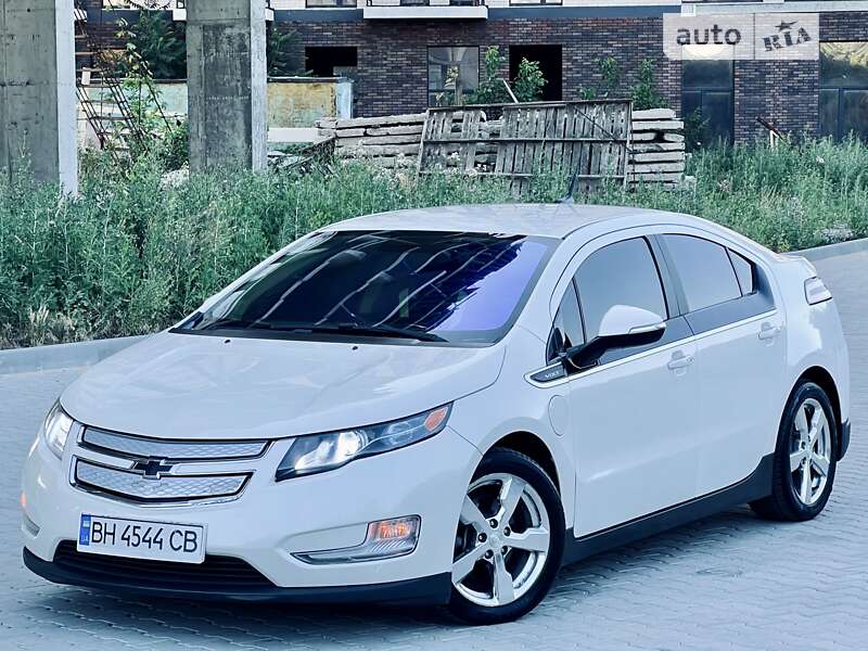Хэтчбек Chevrolet Volt 2013 в Одессе