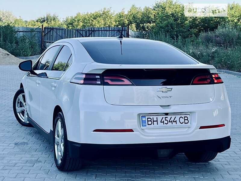 Хэтчбек Chevrolet Volt 2013 в Одессе