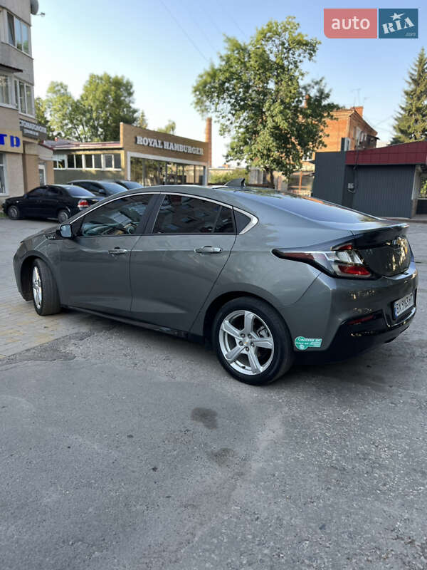 Хетчбек Chevrolet Volt 2016 в Хмельницькому