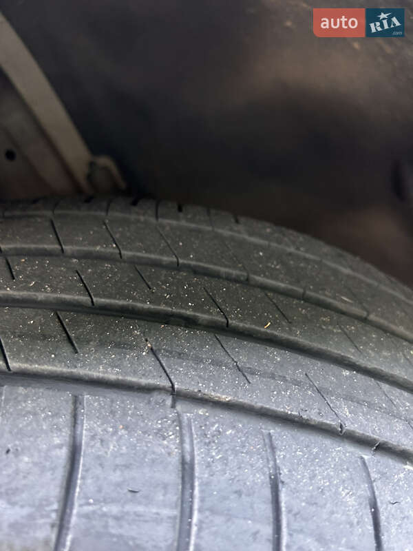 Хэтчбек Chevrolet Volt 2012 в Ильинцах