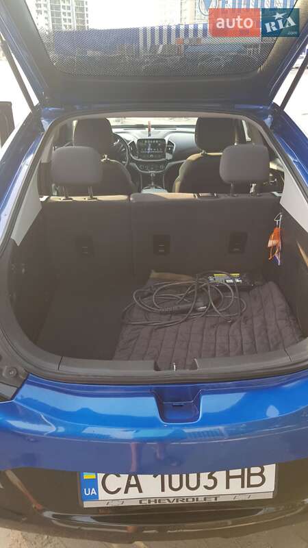 Хэтчбек Chevrolet Volt 2015 в Умани фото 12 Хэтчбек Chevrolet Volt 2015 в Умани
