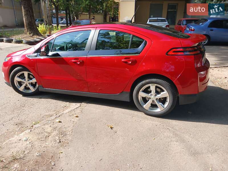 Хэтчбек Chevrolet Volt 2011 в Одессе