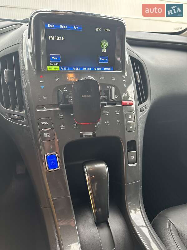 Хэтчбек Chevrolet Volt 2014 в Киеве