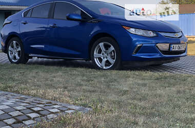 Хэтчбек Chevrolet Volt 2017 в Киеве