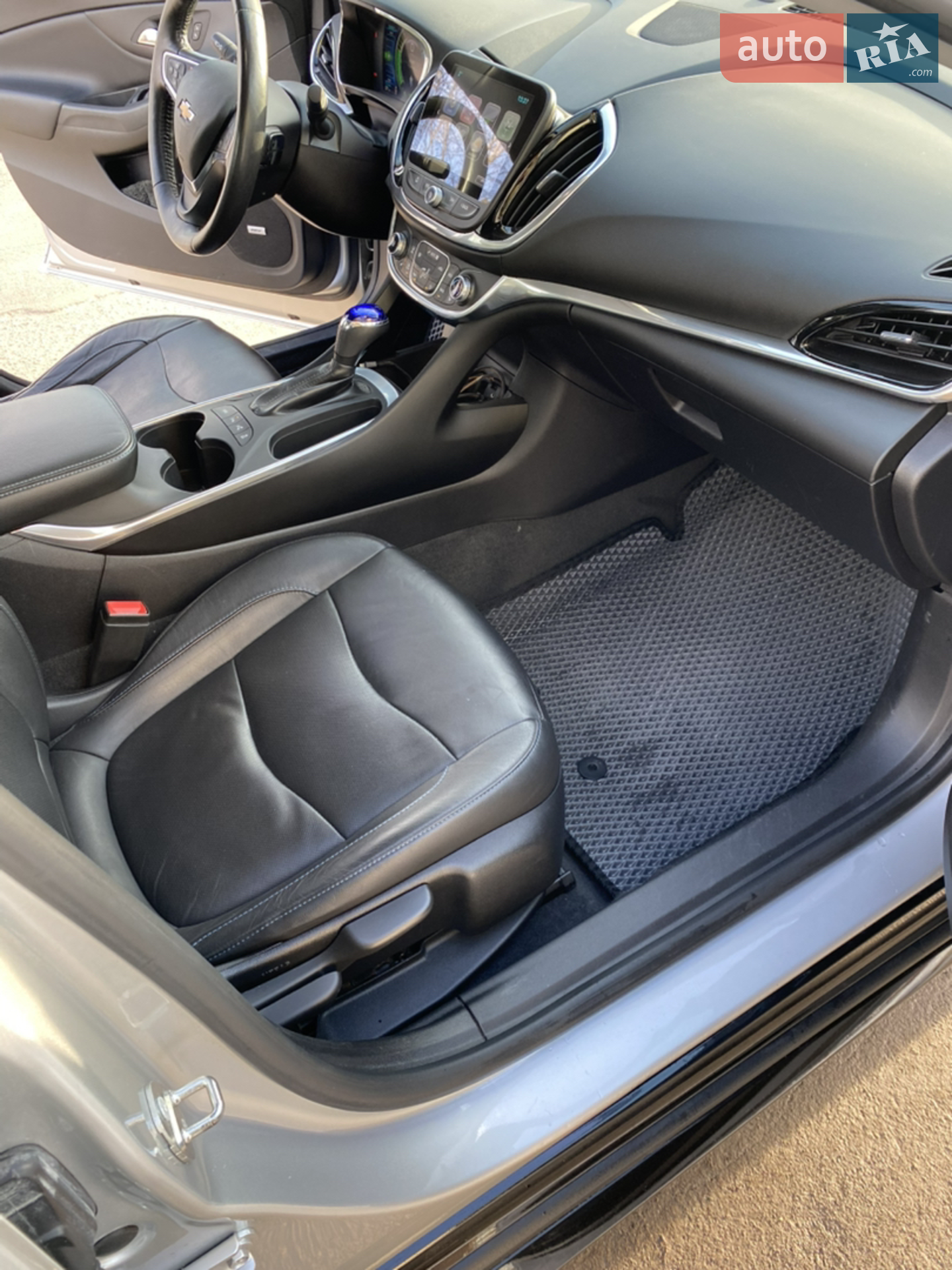 2017 Chevrolet Volt - мініатюра 13