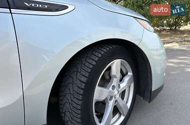 Хэтчбек Chevrolet Volt 2013 в 