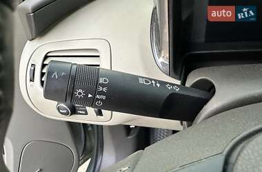 Хэтчбек Chevrolet Volt 2013 в 