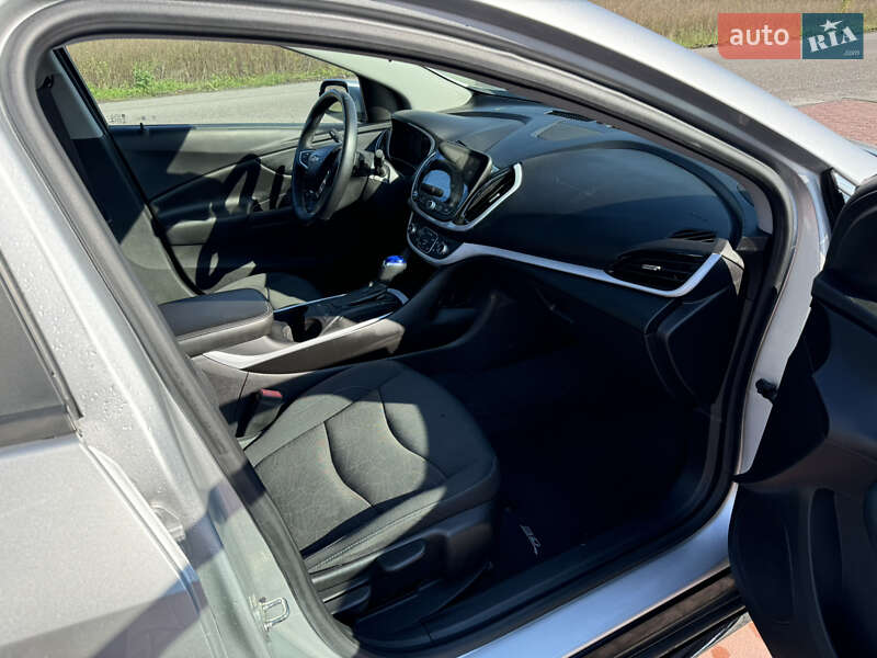 Хэтчбек Chevrolet Volt 2016 в Ровно фото 33 Хэтчбек Chevrolet Volt 2016 в Ровно