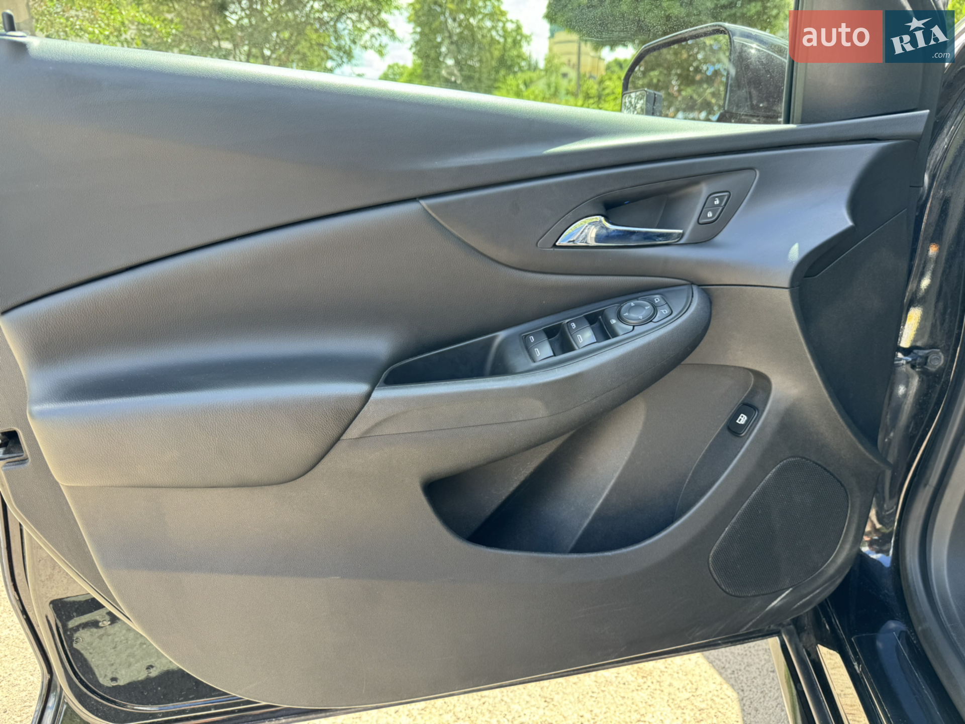 2016 Chevrolet Volt - мініатюра 4