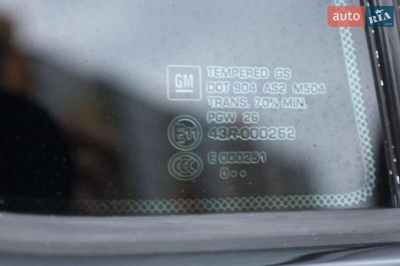 Хэтчбек Chevrolet Volt 2011 в Чернигове