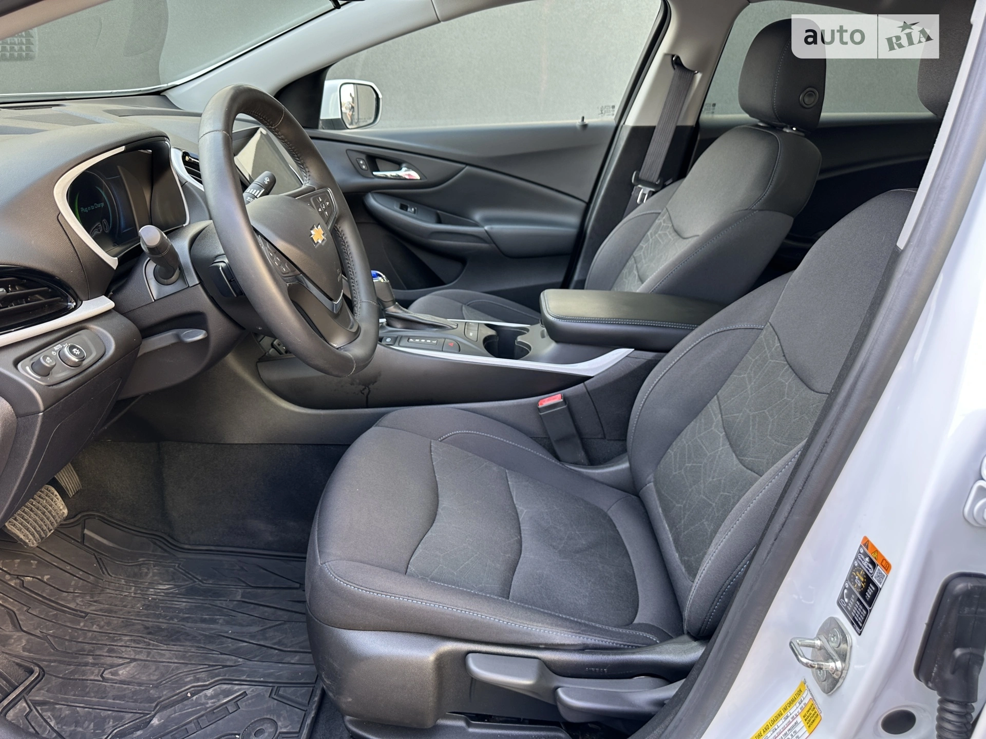2017 Chevrolet Volt - мініатюра 18