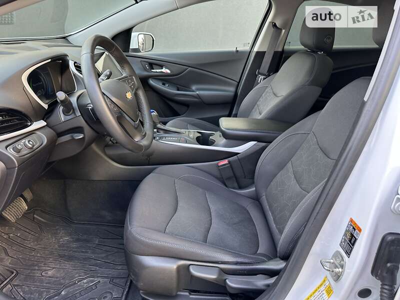 Хэтчбек Chevrolet Volt 2017 в Киеве фото 18 Хэтчбек Chevrolet Volt 2017 в Киеве