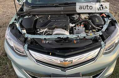Хэтчбек Chevrolet Volt 2018 в 