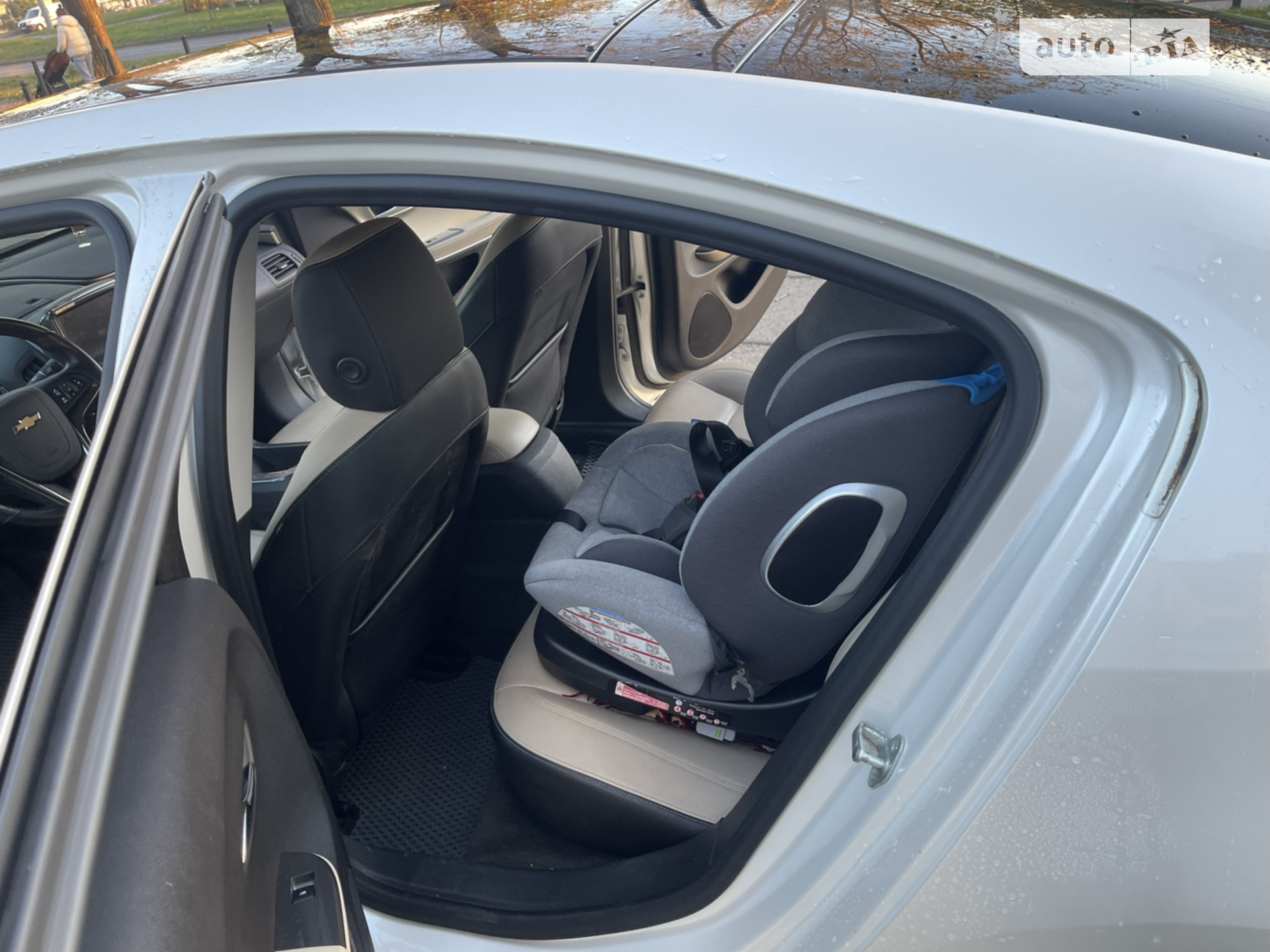 2011 Chevrolet Volt - мініатюра 10