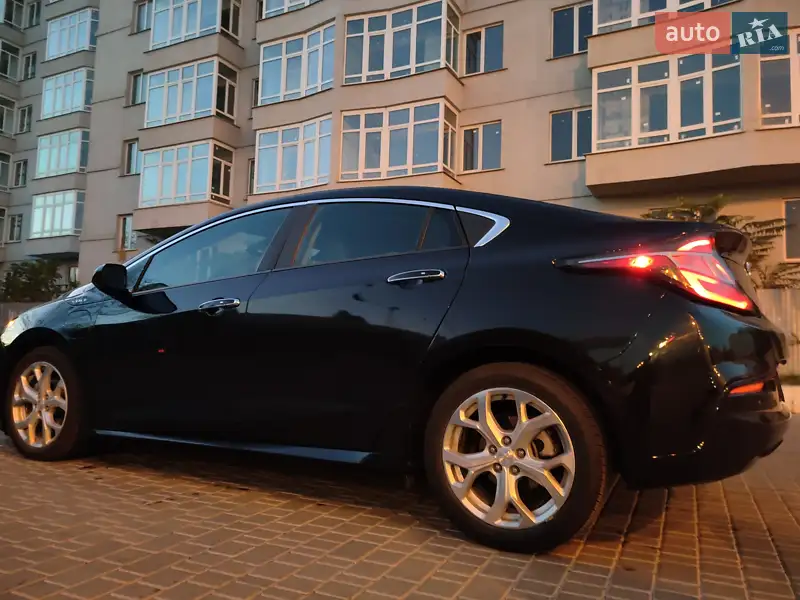 Chevrolet Volt 2015 VIN 1G1RD6S56GU112224 фото оголошення 2 з 57