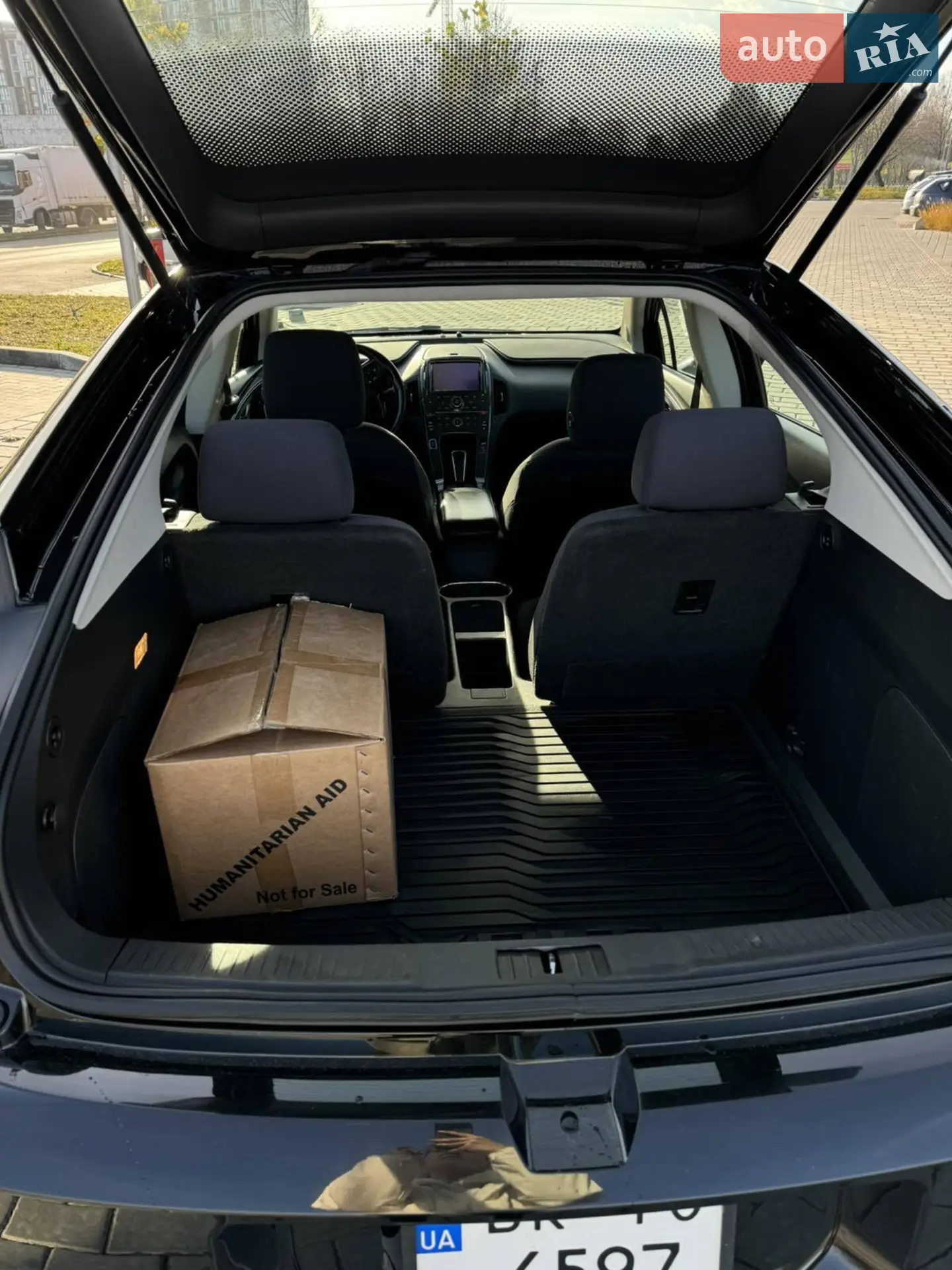 2013 Chevrolet Volt - мініатюра 10