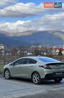 Хэтчбек Chevrolet Volt 2016 в Запорожье