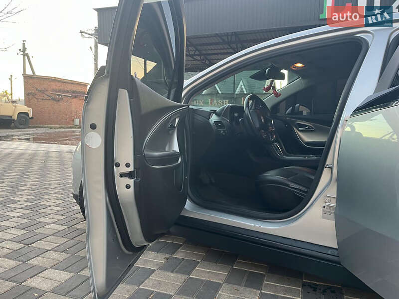 Хэтчбек Chevrolet Volt 2013 в Одессе