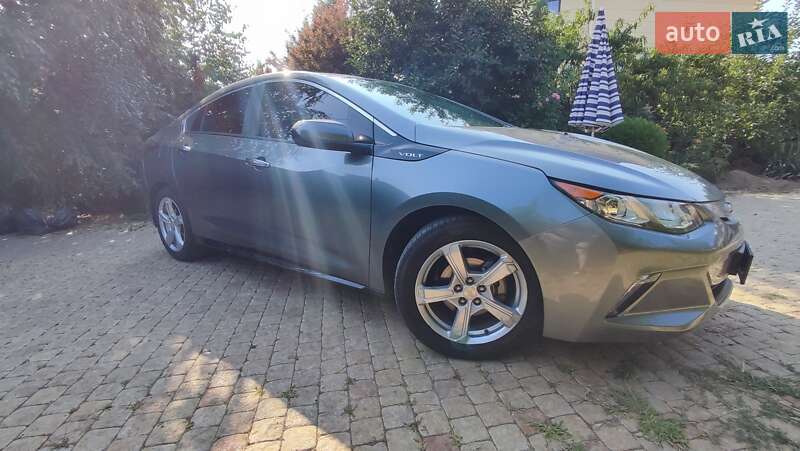 Хэтчбек Chevrolet Volt 2016 в Одессе фото 4 Хэтчбек Chevrolet Volt 2016 в Одессе