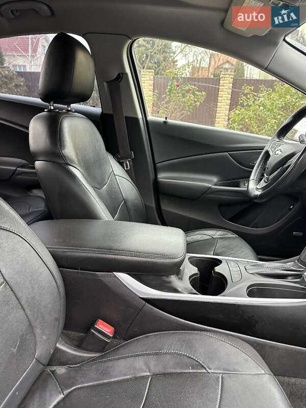 Хэтчбек Chevrolet Volt 2016 в Одессе фото 15 Хэтчбек Chevrolet Volt 2016 в Одессе