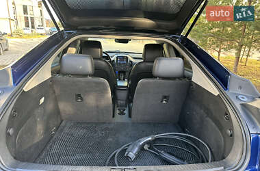 Хэтчбек Chevrolet Volt 2012 в 