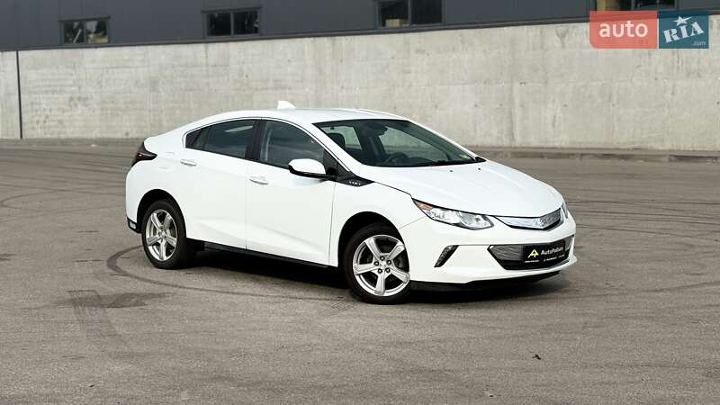 Хетчбек Chevrolet Volt 2015 в Києві