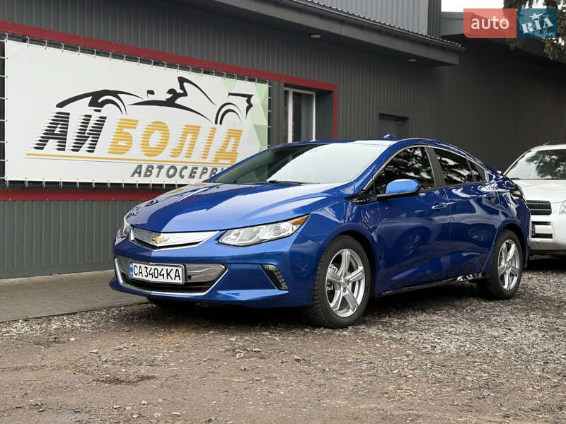 Хэтчбек Chevrolet Volt 2016 в Черкассах