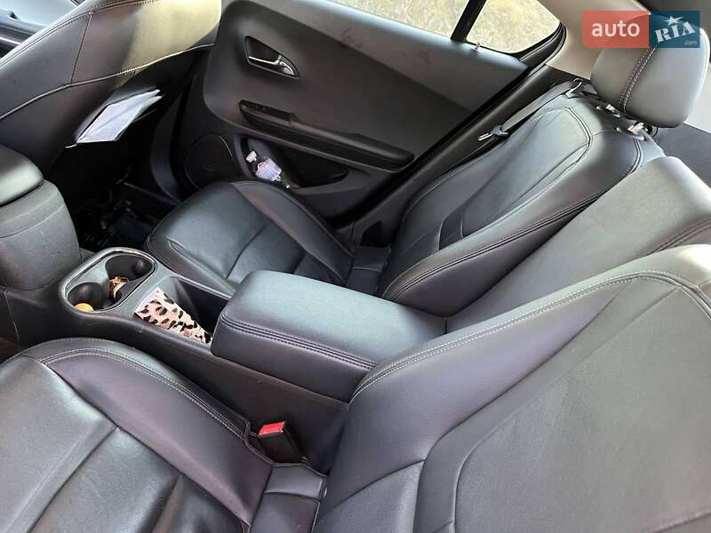 Хетчбек Chevrolet Volt 2015 в Кременчуці