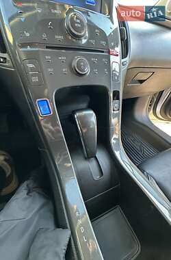 Хэтчбек Chevrolet Volt 2015 в 