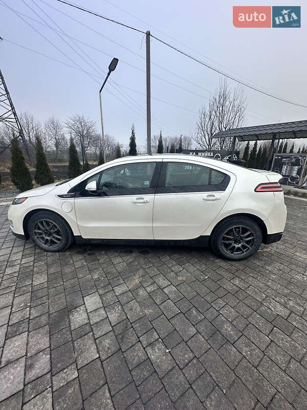 Хетчбек Chevrolet Volt 2012 в Кременці