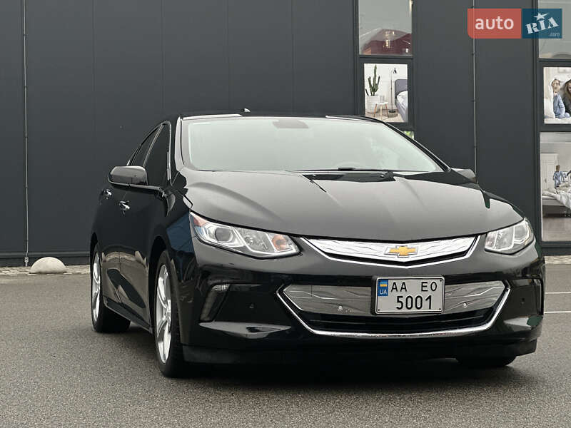 Хетчбек Chevrolet Volt 2016 в Києві