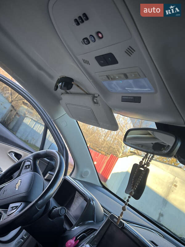 Хетчбек Chevrolet Volt 2011 в Бориславі