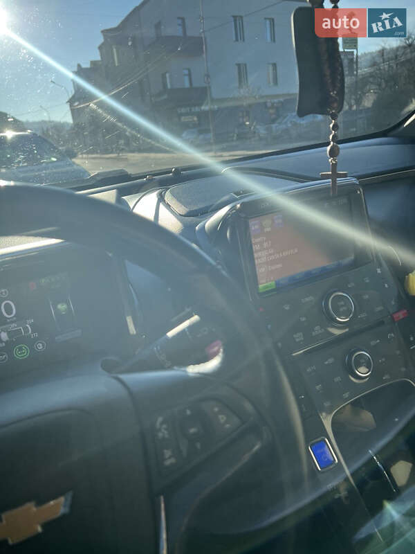 Хетчбек Chevrolet Volt 2011 в Бориславі