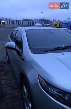 Хэтчбек Chevrolet Volt 2013 в 