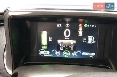 Хэтчбек Chevrolet Volt 2013 в 
