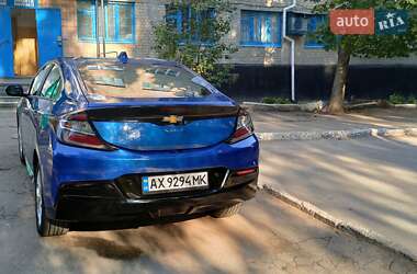 Хэтчбек Chevrolet Volt 2015 в 