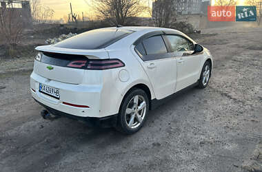 Хэтчбек Chevrolet Volt 2012 в Киеве