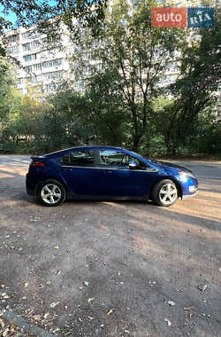 Хетчбек Chevrolet Volt 2012 в Києві