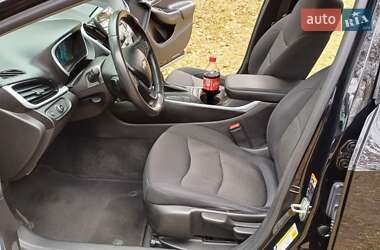 Хэтчбек Chevrolet Volt 2016 в 